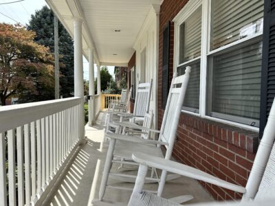 FrontPorch_8373